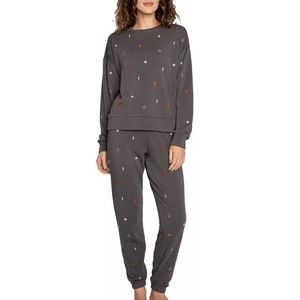 PJ Salvage Love Life Embroidered Fleece Pajamas Size Medium